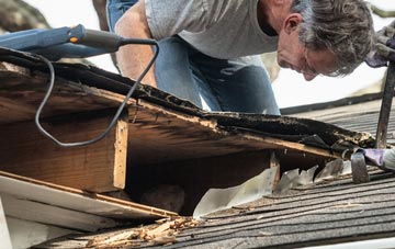 common causes of Sandsound fascia damage